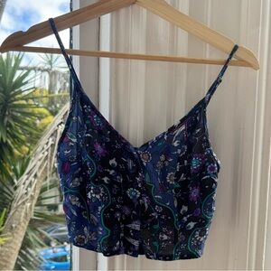 Kendall & Kylie crop top